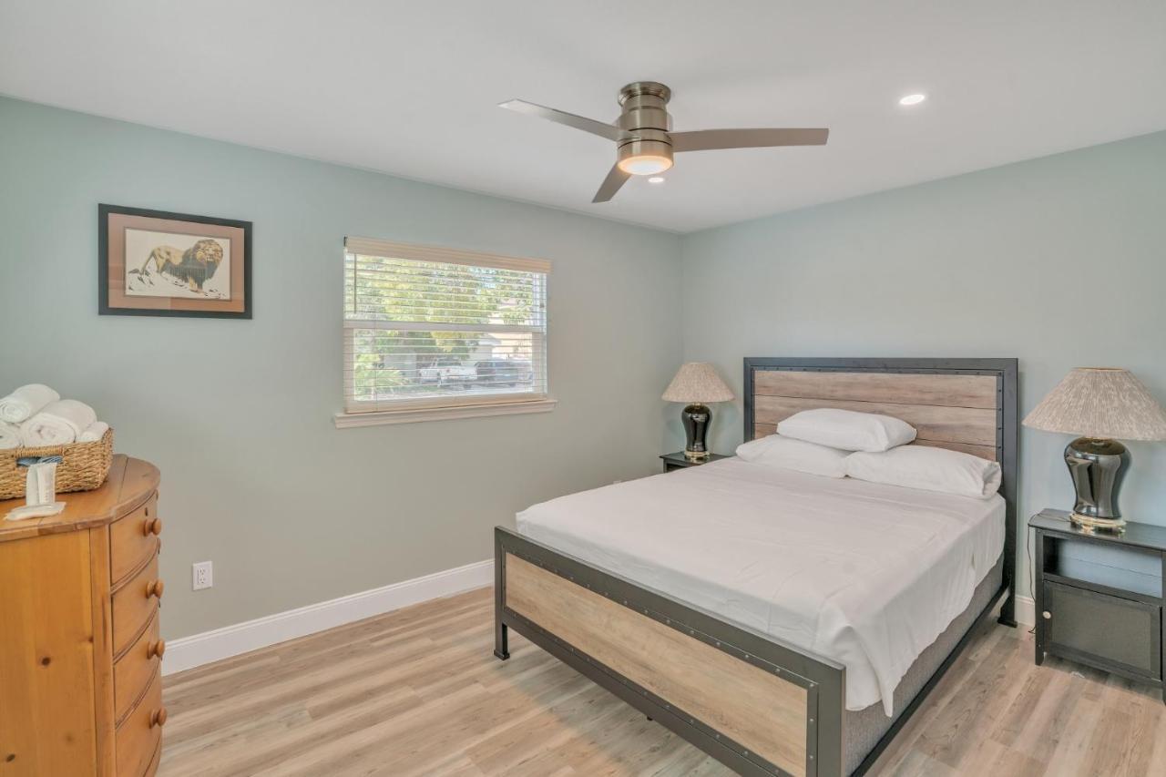 Private Cozy Sarasota Home Home Экстерьер фото